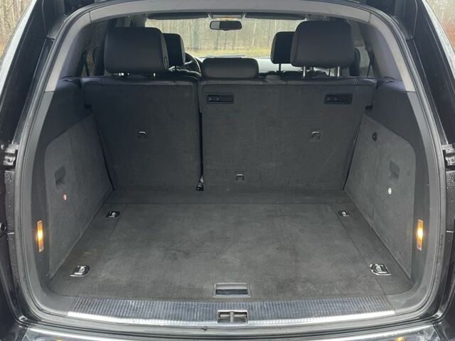 Чорний Фольксваген Туарег, об'ємом двигуна 2.5 л та пробігом 351 тис. км за 10000 $, фото 14 на Automoto.ua