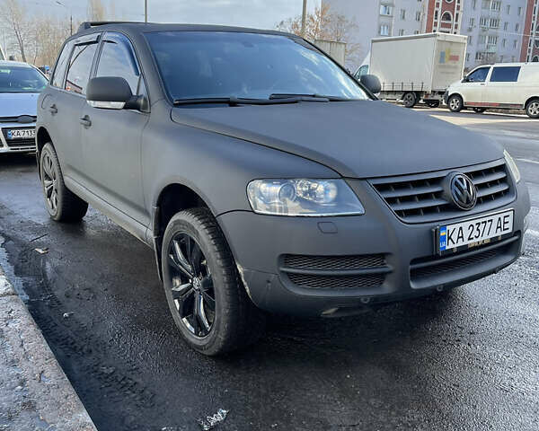 Чорний Фольксваген Туарег, об'ємом двигуна 3.2 л та пробігом 520 тис. км за 7600 $, фото 27 на Automoto.ua