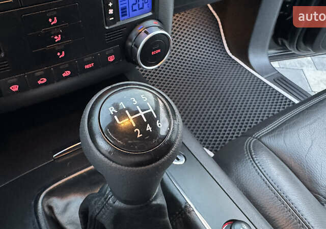 Чорний Фольксваген Туарег, об'ємом двигуна 2.5 л та пробігом 176 тис. км за 9950 $, фото 42 на Automoto.ua