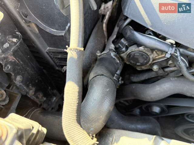 Черный Фольксваген Туарег, объемом двигателя 3 л и пробегом 340 тыс. км за 7500 $, фото 31 на Automoto.ua