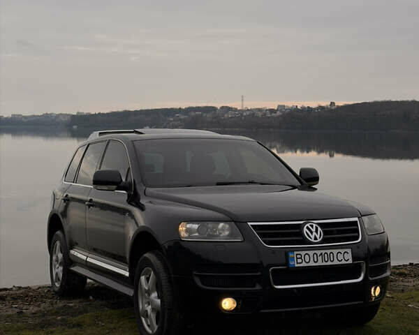 Черный Фольксваген Туарег, объемом двигателя 4.9 л и пробегом 340 тыс. км за 6900 $, фото 110 на Automoto.ua