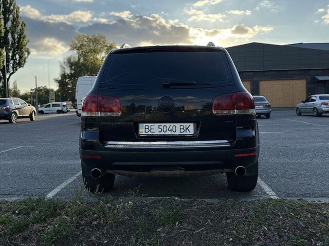 Черный Фольксваген Туарег, объемом двигателя 2.5 л и пробегом 253 тыс. км за 9100 $, фото 5 на Automoto.ua