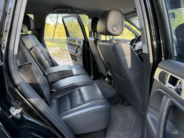 Черный Фольксваген Туарег, объемом двигателя 2.5 л и пробегом 232 тыс. км за 5950 $, фото 16 на Automoto.ua