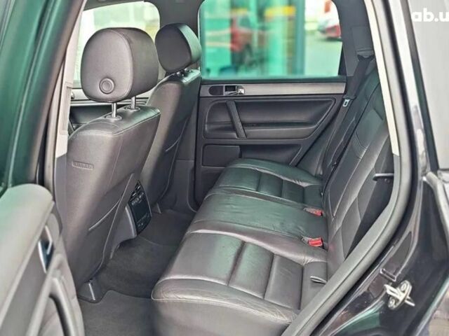 Чорний Фольксваген Туарег, об'ємом двигуна 0 л та пробігом 176 тис. км за 2500 $, фото 6 на Automoto.ua