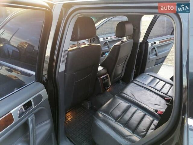 Чорний Фольксваген Туарег, об'ємом двигуна 3.6 л та пробігом 300 тис. км за 12500 $, фото 20 на Automoto.ua