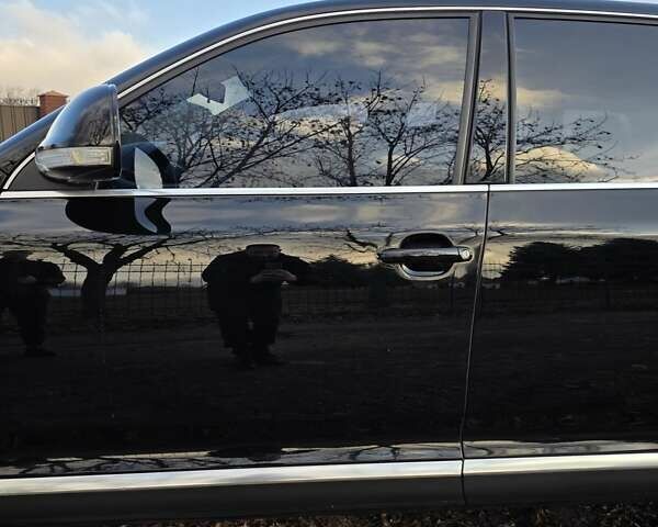 Черный Фольксваген Туарег, объемом двигателя 2.97 л и пробегом 296 тыс. км за 8800 $, фото 10 на Automoto.ua