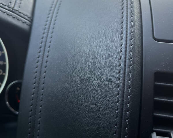 Черный Фольксваген Туарег, объемом двигателя 4.9 л и пробегом 252 тыс. км за 13800 $, фото 63 на Automoto.ua