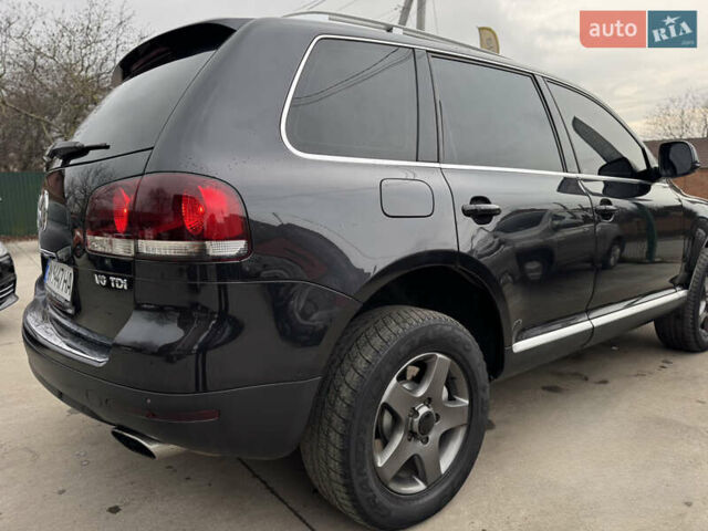 Черный Фольксваген Туарег, объемом двигателя 3 л и пробегом 333 тыс. км за 9950 $, фото 11 на Automoto.ua