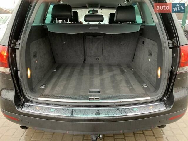 Черный Фольксваген Туарег, объемом двигателя 3 л и пробегом 351 тыс. км за 11999 $, фото 27 на Automoto.ua