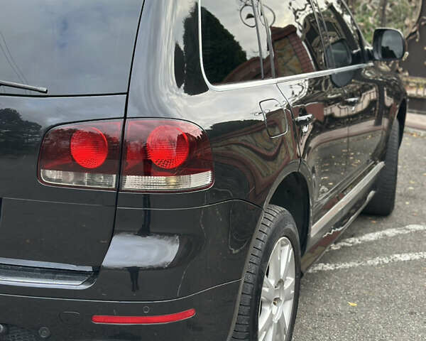 Черный Фольксваген Туарег, объемом двигателя 4.9 л и пробегом 340 тыс. км за 7900 $, фото 10 на Automoto.ua