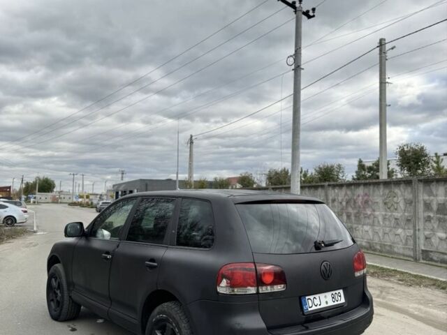Черный Фольксваген Туарег, объемом двигателя 3.2 л и пробегом 3 тыс. км за 2750 $, фото 2 на Automoto.ua
