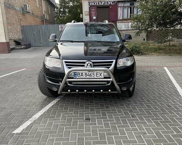 Чорний Фольксваген Туарег, об'ємом двигуна 3 л та пробігом 220 тис. км за 10500 $, фото 1 на Automoto.ua