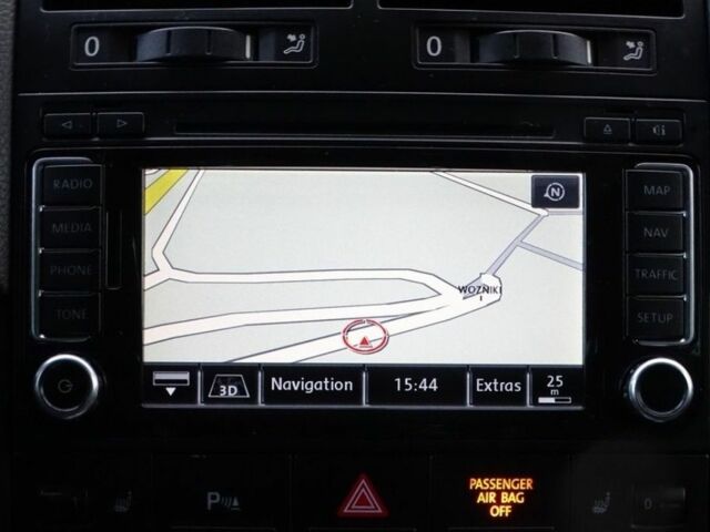 Черный Фольксваген Туарег, объемом двигателя 0 л и пробегом 250 тыс. км за 3500 $, фото 9 на Automoto.ua