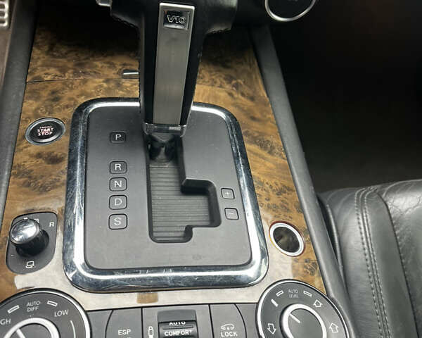 Черный Фольксваген Туарег, объемом двигателя 4.9 л и пробегом 252 тыс. км за 13800 $, фото 43 на Automoto.ua