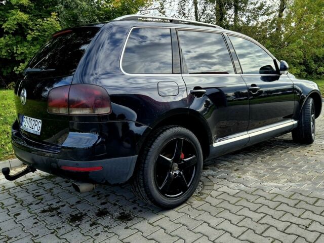 Черный Фольксваген Туарег, объемом двигателя 3 л и пробегом 290 тыс. км за 3200 $, фото 1 на Automoto.ua