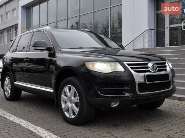 Черный Фольксваген Туарег, объемом двигателя 3 л и пробегом 335 тыс. км за 9803 $, фото 11 на Automoto.ua