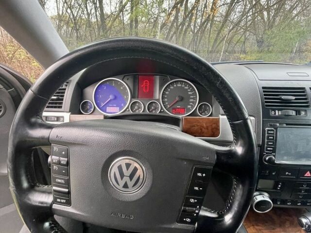 Фольксваген Туарег 2007 у Конотопе на Automoto.ua Чорний Фольксваген Туарег, об'ємом двигуна 3 л та пробігом 340 тис. км за 11850 $, фото 6 на Automoto.ua