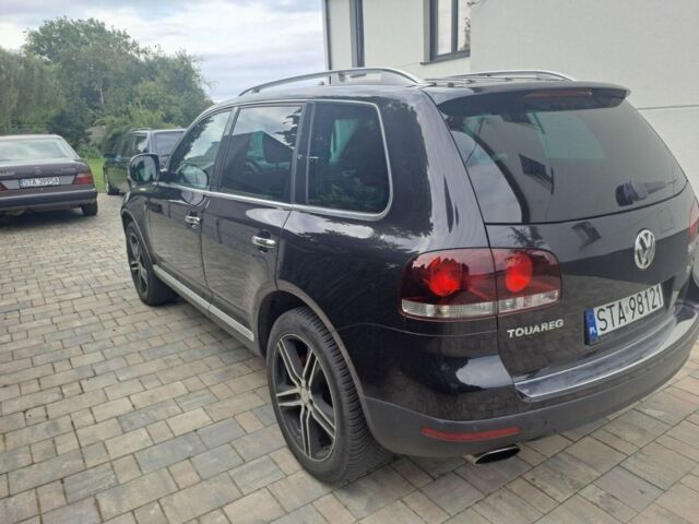 Черный Фольксваген Туарег, объемом двигателя 3 л и пробегом 260 тыс. км за 3400 $, фото 3 на Automoto.ua