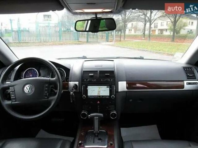Черный Фольксваген Туарег, объемом двигателя 0 л и пробегом 244 тыс. км за 4200 $, фото 3 на Automoto.ua