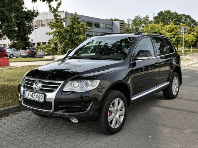 Черный Фольксваген Туарег, объемом двигателя 3 л и пробегом 220 тыс. км за 4100 $, фото 1 на Automoto.ua