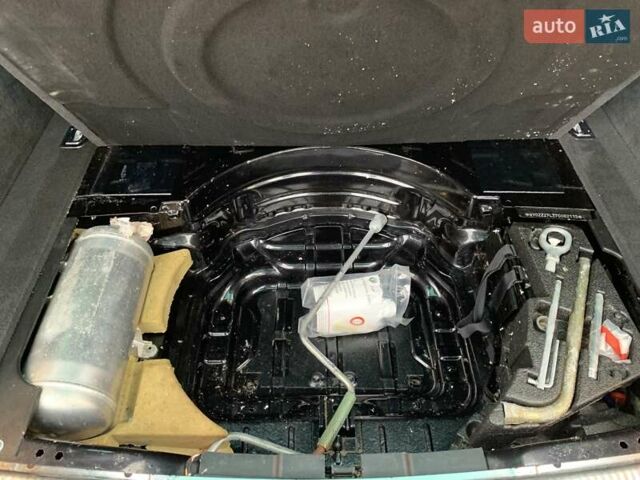 Черный Фольксваген Туарег, объемом двигателя 3 л и пробегом 351 тыс. км за 11999 $, фото 28 на Automoto.ua