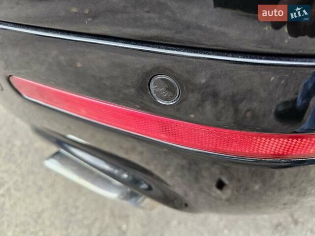 Черный Фольксваген Туарег, объемом двигателя 3.6 л и пробегом 250 тыс. км за 10700 $, фото 10 на Automoto.ua