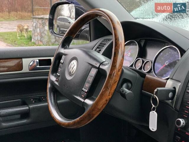 Черный Фольксваген Туарег, объемом двигателя 3 л и пробегом 351 тыс. км за 11999 $, фото 33 на Automoto.ua