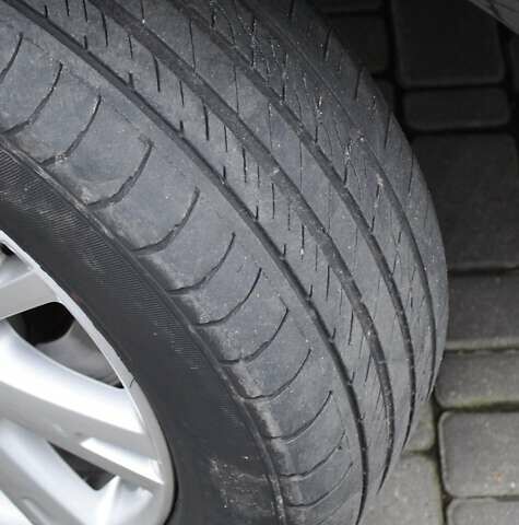 Черный Фольксваген Туарег, объемом двигателя 3 л и пробегом 335 тыс. км за 9803 $, фото 15 на Automoto.ua