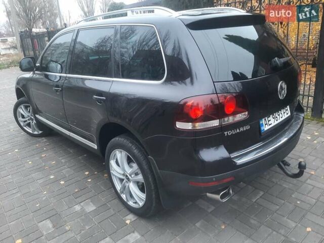 Черный Фольксваген Туарег, объемом двигателя 3 л и пробегом 445 тыс. км за 11500 $, фото 4 на Automoto.ua