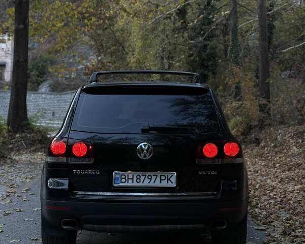 Чорний Фольксваген Туарег, об'ємом двигуна 3 л та пробігом 185 тис. км за 14500 $, фото 1 на Automoto.ua
