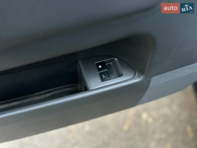 Фольксваген Туарег 2007 в Виннице на Automoto.ua Черный Фольксваген Туарег, объемом двигателя 2.5 л и пробегом 177 тыс. км за 11700 $, фото 60 на Automoto.ua