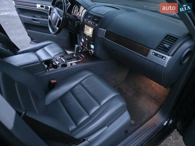 Черный Фольксваген Туарег, объемом двигателя 2.97 л и пробегом 238 тыс. км за 12600 $, фото 30 на Automoto.ua