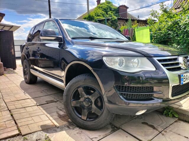 Чорний Фольксваген Туарег, об'ємом двигуна 2.5 л та пробігом 405 тис. км за 6900 $, фото 1 на Automoto.ua