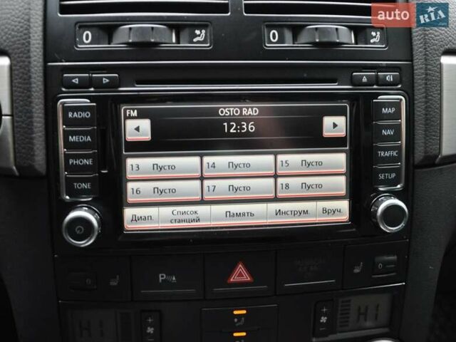 Черный Фольксваген Туарег, объемом двигателя 3 л и пробегом 335 тыс. км за 9803 $, фото 33 на Automoto.ua