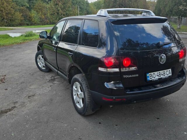 Черный Фольксваген Туарег, объемом двигателя 2.5 л и пробегом 352 тыс. км за 7500 $, фото 6 на Automoto.ua