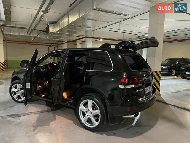 Чорний Фольксваген Туарег, об'ємом двигуна 3 л та пробігом 185 тис. км за 14500 $, фото 11 на Automoto.ua