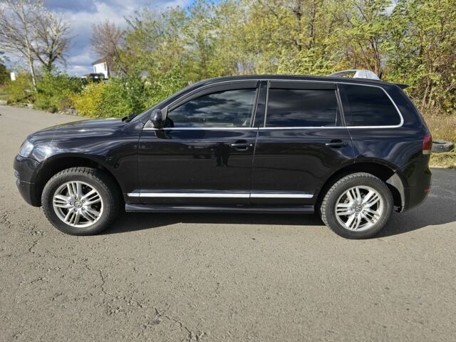 Фольксваген Туарег 2007 в Киеве на Automoto.ua Черный Фольксваген Туарег, объемом двигателя 4.2 л и пробегом 356 тыс. км за 11000 $, фото 1 на Automoto.ua