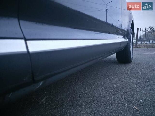 Черный Фольксваген Туарег, объемом двигателя 2.97 л и пробегом 238 тыс. км за 12600 $, фото 17 на Automoto.ua