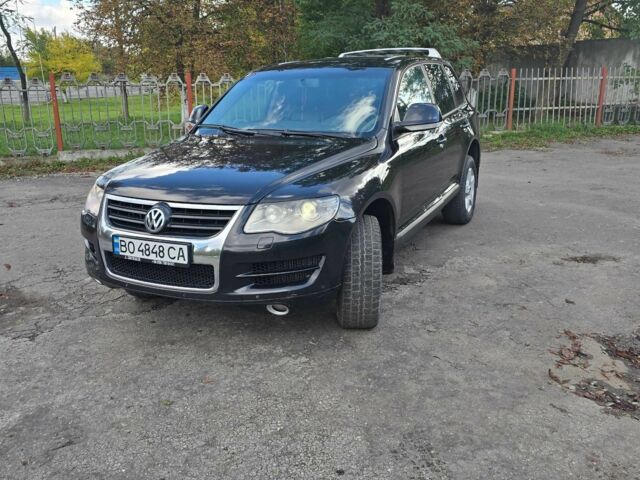 Черный Фольксваген Туарег, объемом двигателя 2.5 л и пробегом 352 тыс. км за 7500 $, фото 9 на Automoto.ua