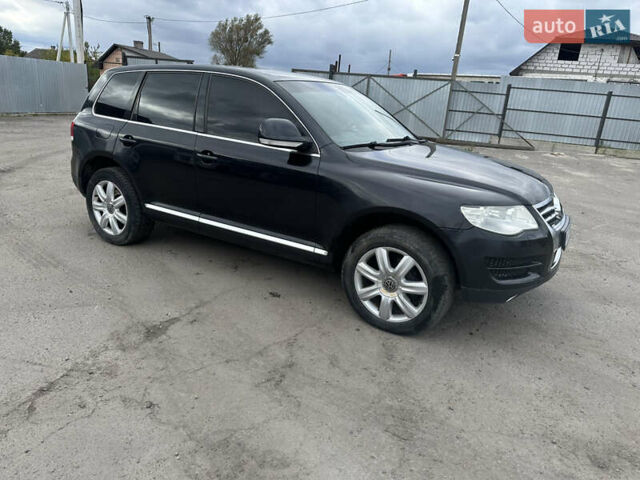 Черный Фольксваген Туарег, объемом двигателя 3 л и пробегом 320 тыс. км за 6300 $, фото 11 на Automoto.ua