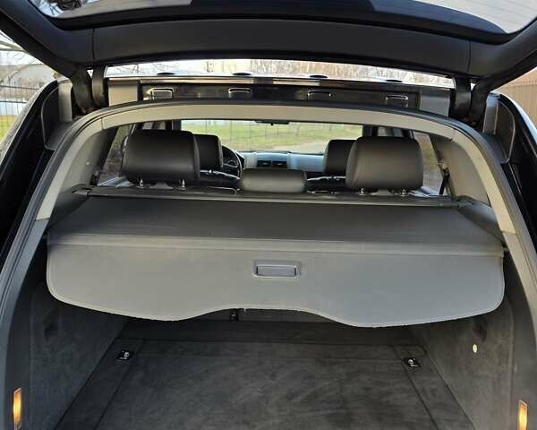 Черный Фольксваген Туарег, объемом двигателя 2.97 л и пробегом 296 тыс. км за 8800 $, фото 27 на Automoto.ua