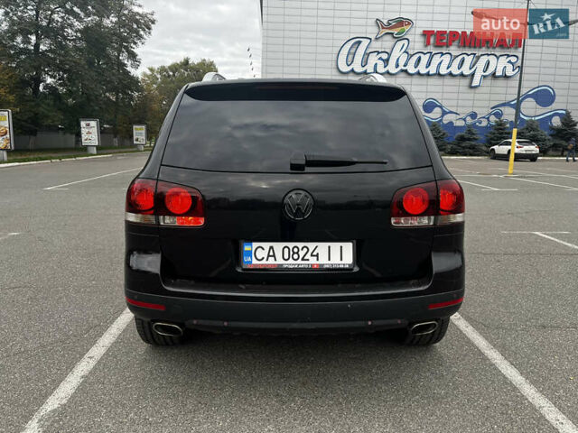 Черный Фольксваген Туарег, объемом двигателя 4.9 л и пробегом 252 тыс. км за 13800 $, фото 13 на Automoto.ua