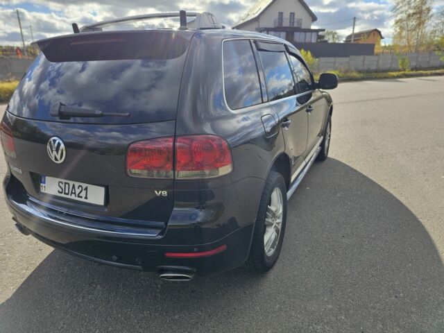 Фольксваген Туарег 2007 в Киеве на Automoto.ua Черный Фольксваген Туарег, объемом двигателя 4.2 л и пробегом 356 тыс. км за 11000 $, фото 3 на Automoto.ua