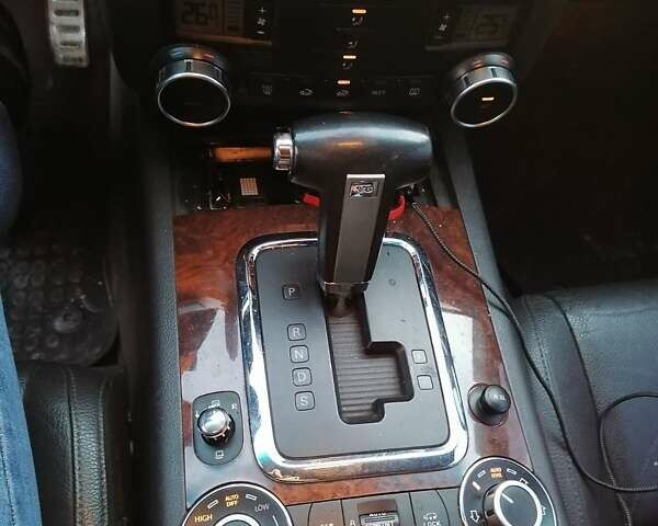 Чорний Фольксваген Туарег, об'ємом двигуна 3.6 л та пробігом 300 тис. км за 12500 $, фото 18 на Automoto.ua