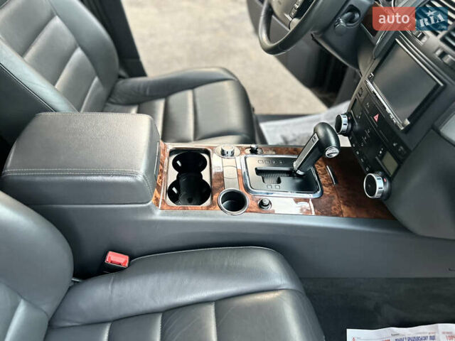Фольксваген Туарег 2007 в Виннице на Automoto.ua Черный Фольксваген Туарег, объемом двигателя 2.5 л и пробегом 177 тыс. км за 11700 $, фото 46 на Automoto.ua