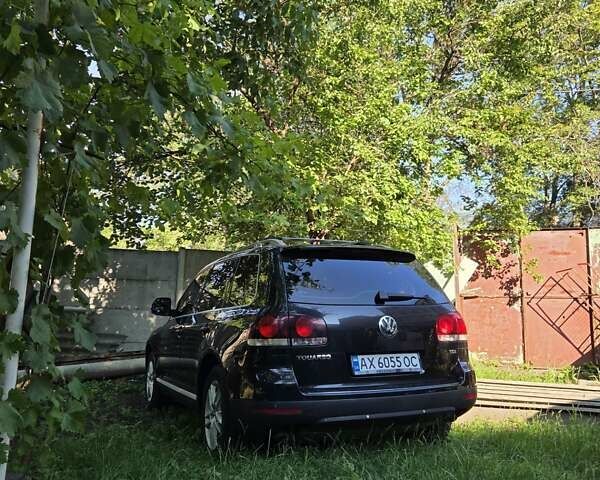 Чорний Фольксваген Туарег, об'ємом двигуна 2.5 л та пробігом 221 тис. км за 11000 $, фото 6 на Automoto.ua