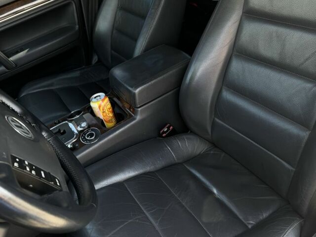 Фольксваген Туарег 2007 в Малине на Automoto.ua Черный Фольксваген Туарег, объемом двигателя 3 л и пробегом 280 тыс. км за 12000 $, фото 8 на Automoto.ua