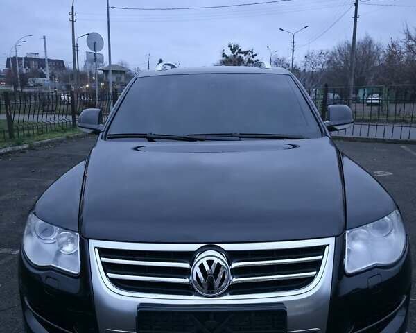 Черный Фольксваген Туарег, объемом двигателя 2.97 л и пробегом 238 тыс. км за 12600 $, фото 12 на Automoto.ua