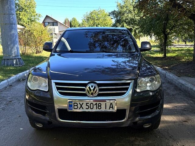 Фольксваген Туарег 2007 у Харкові на Automoto.ua Чорний Фольксваген Туарег, об'ємом двигуна 3.6 л та пробігом 240 тис. км за 8350 $, фото 4 на Automoto.ua