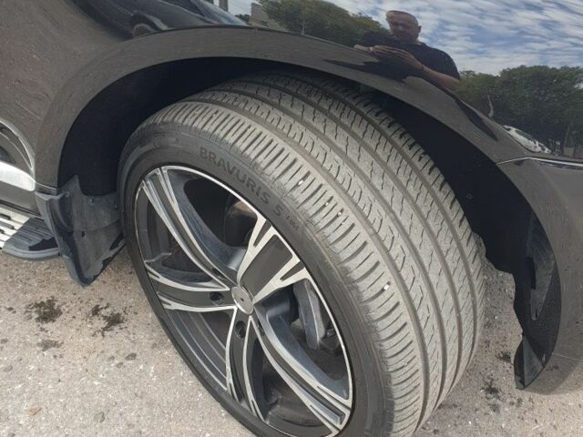 Чорний Фольксваген Туарег, об'ємом двигуна 3 л та пробігом 205 тис. км за 12000 $, фото 11 на Automoto.ua